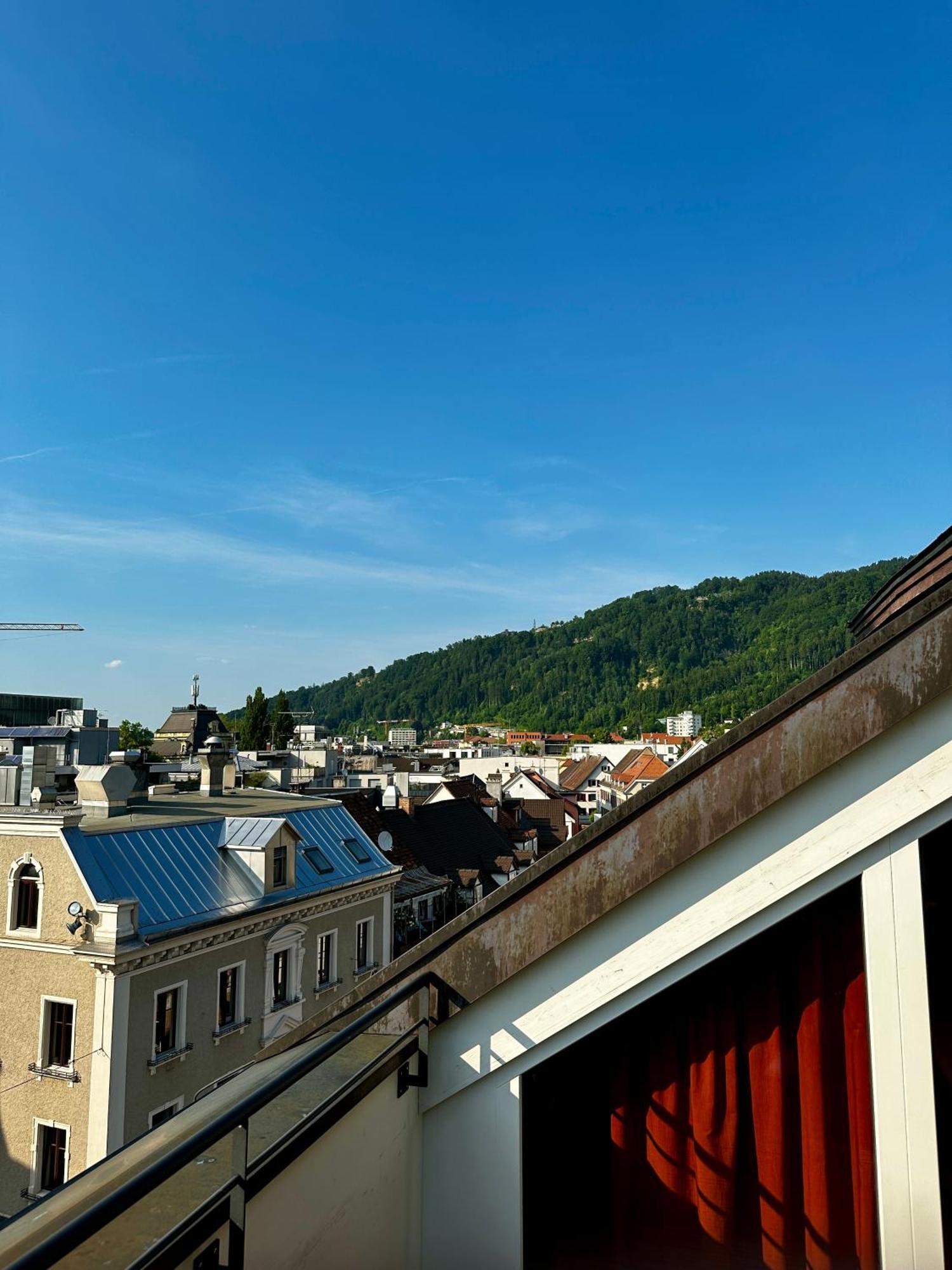 Wohnen Ueber Den Daechern Von Bregenz Exterior foto